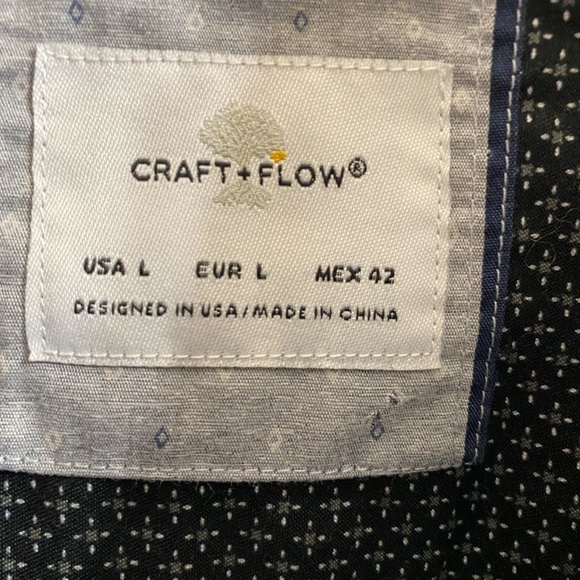 Craft + Flow Dress Shirt - Picture 2 of 3